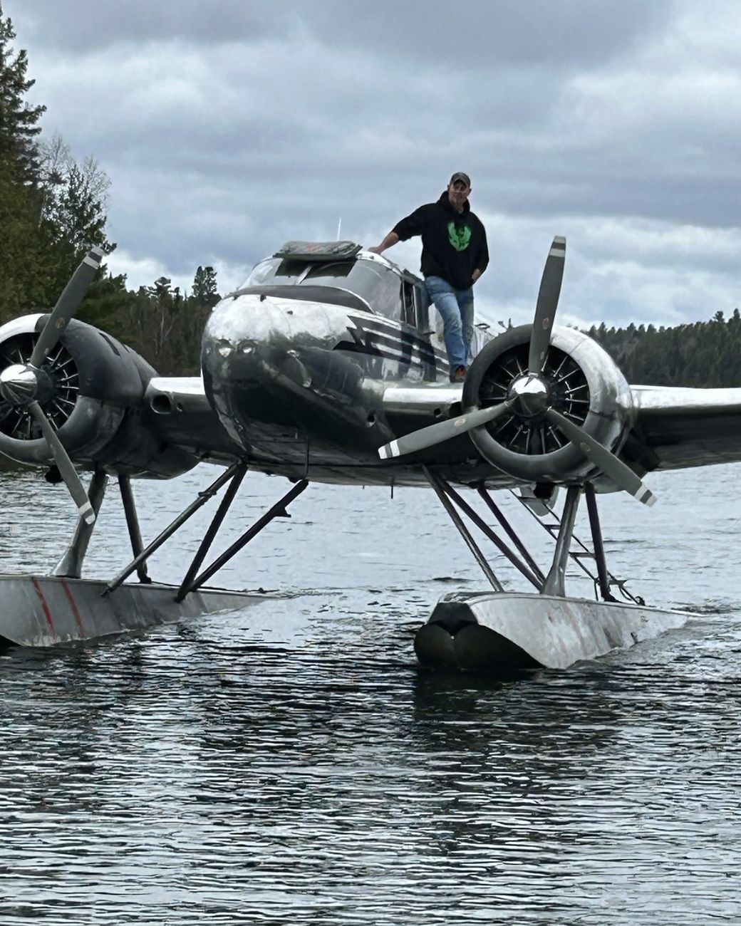 A float plane on the water at Wilderness Fishing Oasis on Rowan Lake, Ontario